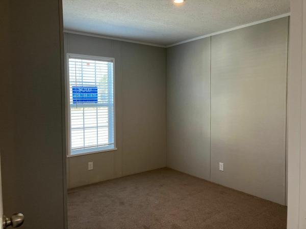 2025 Champion Home Builders, Inc. mobile Home