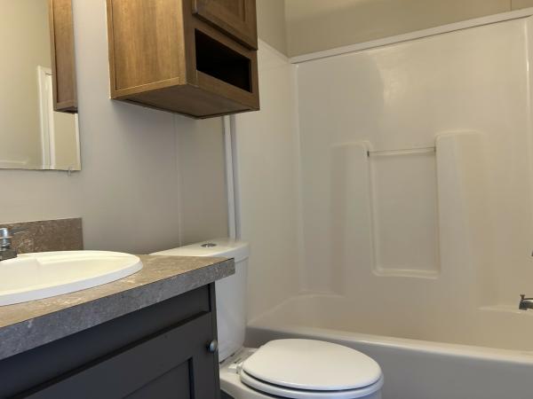 2015 Clayton 31SUN16763A Mobile Home