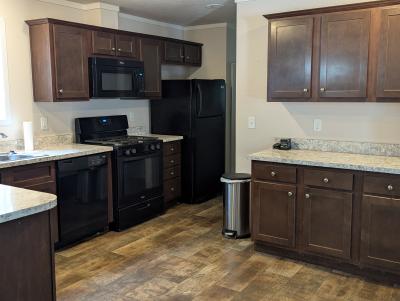 Mobile Home at 13813 Sunrise Cove Grand Haven, MI 49417