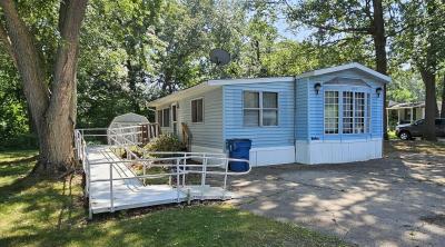 Mobile Home at 1347 Kitchener Drive Lot 231 Muskegon, MI 49444