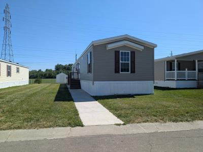 Mobile Home at 25354 Oxford Woodhaven, MI 48183