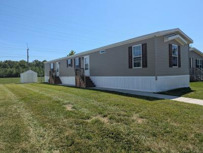 Photo 2 of 3 of home located at 25354 Oxford Woodhaven, MI 48183