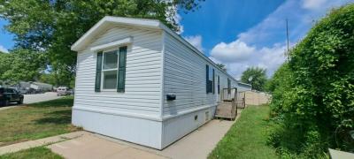 Photo 5 of 22 of home located at 820 Bridge Street Lynwood, IL 60411