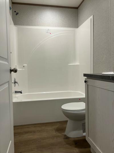 Photo 4 of 9 of home located at 2620 N Washington St #82R Kokomo, IN 46901
