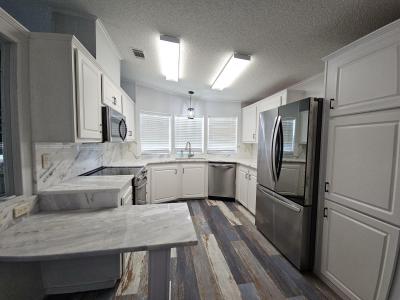 Photo 3 of 20 of home located at 173 Cypress Way Lake Alfred, FL 33850