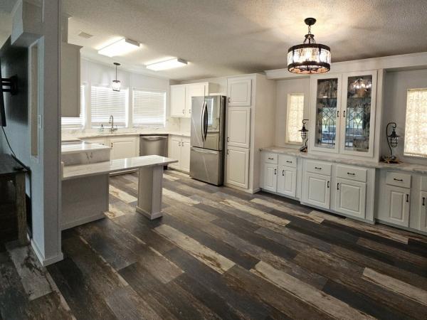 2001 Jacobsen CH2-3411-631 Mobile Home