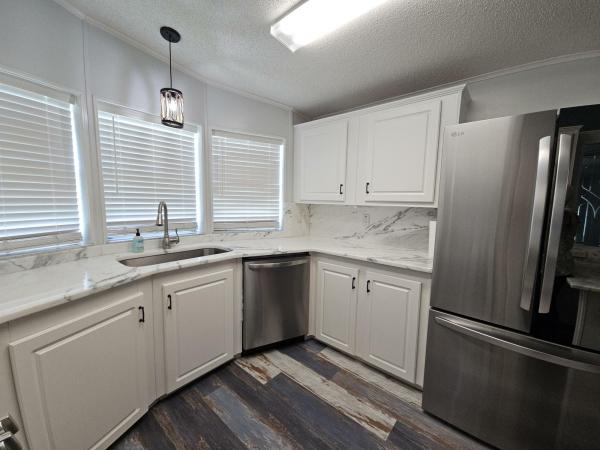 2001 Jacobsen CH2-3411-631 Mobile Home