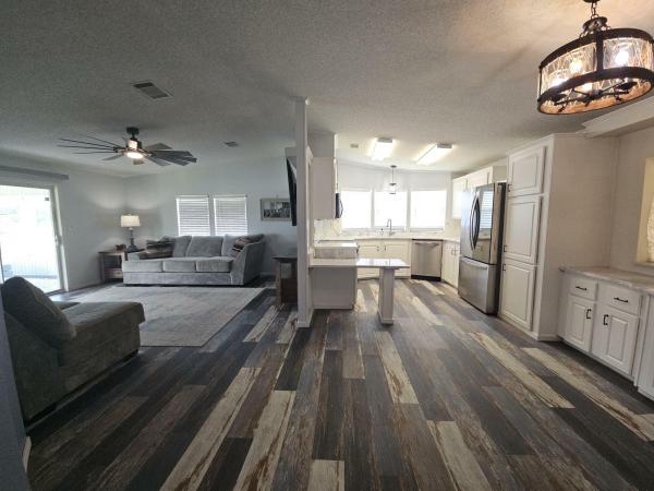 2001 Jacobsen CH2-3411-631 Mobile Home