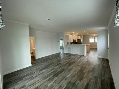 Photo 2 of 20 of home located at 988 Xanadu Avenue Venice, FL 34285