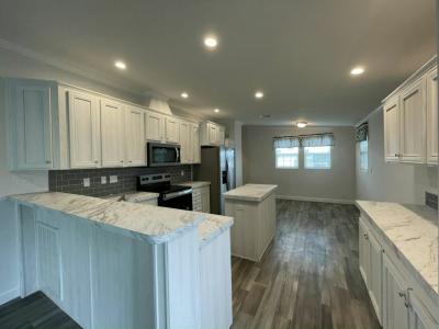 Photo 5 of 20 of home located at 988 Xanadu Avenue Venice, FL 34285