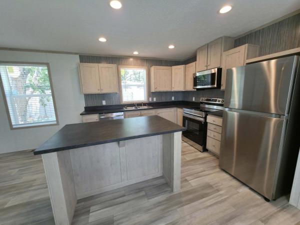 2025 Clayton - Wakarusa Mobile Home