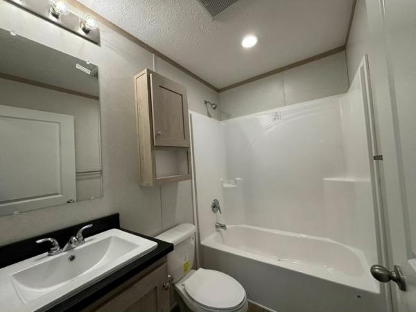 2025 Clayton Adrenaline 6016-4200 Manufactured Home