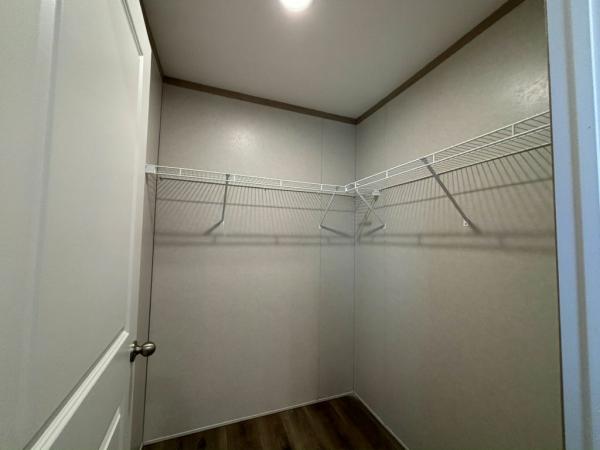 2025 Clayton Adrenaline 6016-4200 Manufactured Home