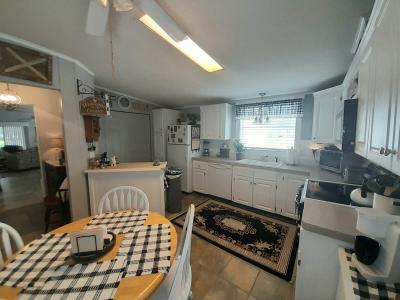 Photo 5 of 25 of home located at 35441 Jomar Ave Zephyrhills, FL 33541