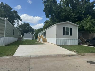 Photo 5 of 18 of home located at 4808 S. Elwood Ave., #707 Tulsa, OK 74107