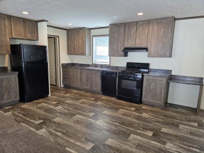 Photo 2 of 8 of home located at 227 Sutherland Highland, MI 48357