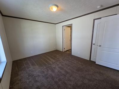 Photo 5 of 8 of home located at 227 Sutherland Highland, MI 48357