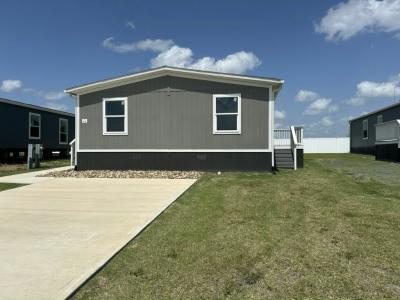 Photo 2 of 12 of home located at 40 Open Range Trail Willis, TX 77318