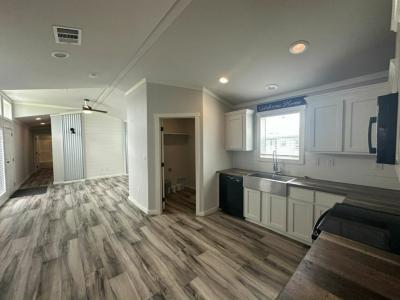 Photo 5 of 14 of home located at 106 Paragon Pass Willis, TX 77318