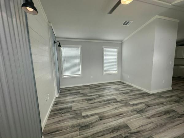 2023 Oak Creek Homes Opal 5663 Manufactured Home
