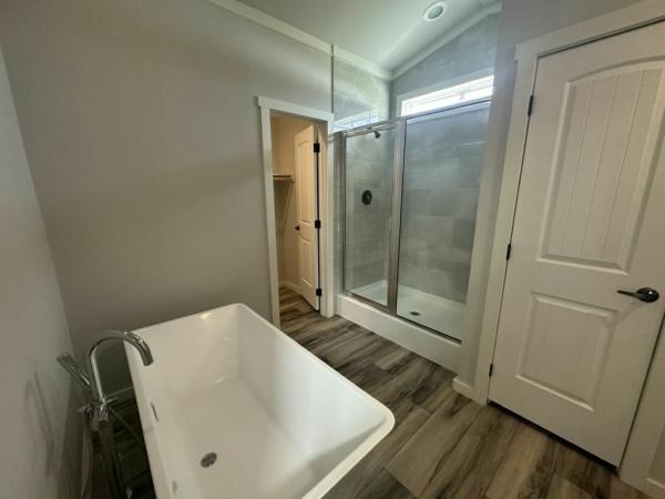 2023 Oak Creek Homes Opal 5663 Manufactured Home