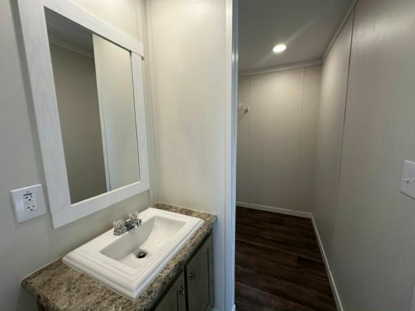 2023 Oak Creek Homes Santa Fe 269 Manufactured Home