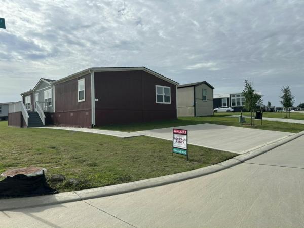 2023 Oak Creek Homes Bandera 3356 Manufactured Home
