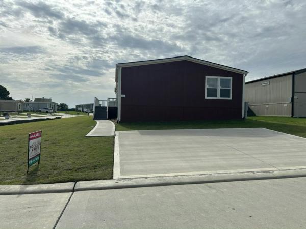 2023 Oak Creek Homes Bandera 3356 Manufactured Home