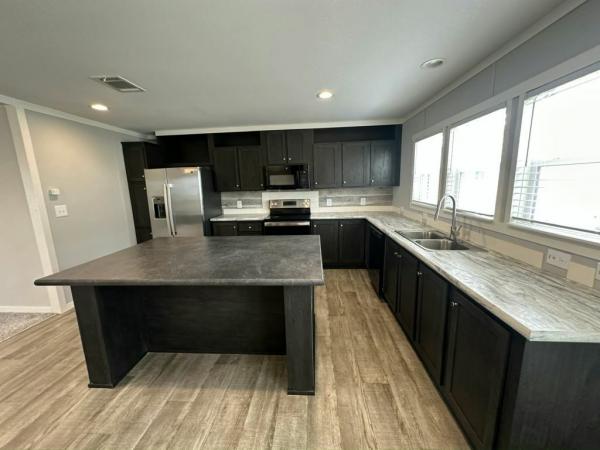 2023 Oak Creek Homes Bandera 3356 Manufactured Home