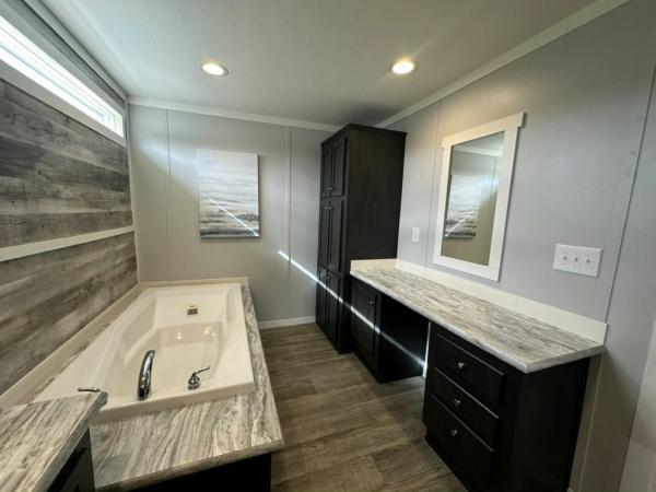 2023 Oak Creek Homes Bandera 3356 Manufactured Home