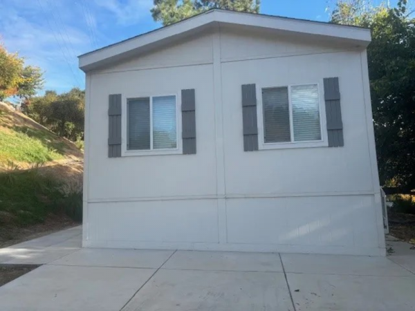 2021 CUSTOM 20X40  Home