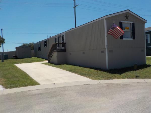 2009 Oakcreek Oak Manor 337 Mobile Home