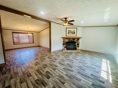 Photo 4 of 13 of home located at 9905 Heathrow Ct Northville, MI 48167