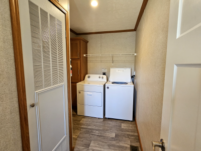 Photo 5 of 5 of home located at 9 Virginia McKean, PA 16426