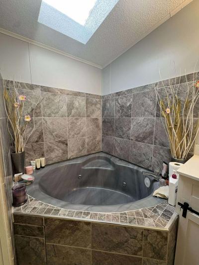 Mobile Home at 3611 Butternut Dr #277 Holland, MI 49424