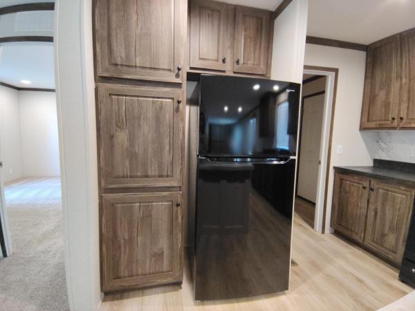 2023 Clayton Pulse 5624-744RE  Home