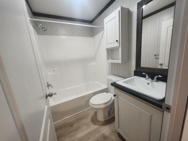 2023 Clayton Pulse 5624-744RE  Home