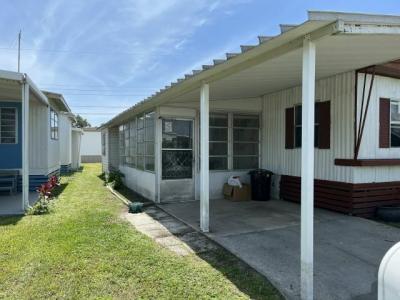 Photo 3 of 5 of home located at 127 Bonny Shores Dr Lakeland, FL 33801