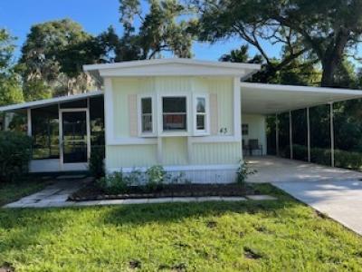 Photo 2 of 21 of home located at 43 Valley Drive De Leon Springs, FL 32130