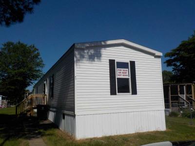 Mobile Home at 174 North Rdwood Court Newport News, VA 23608