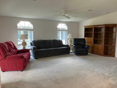 Photo 3 of 15 of home located at 3250 Antigua Rd Lake Wales, FL 33859