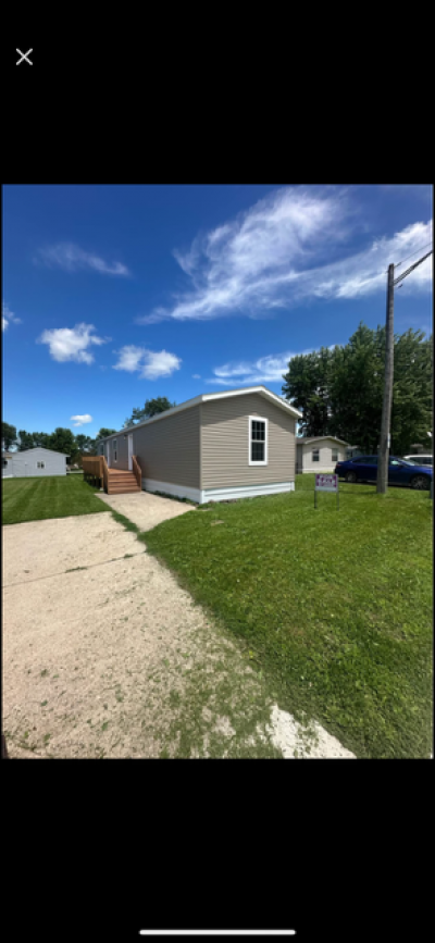 Mobile Home at 313 Hillcrest Circle Clarks Grove, MN 56016