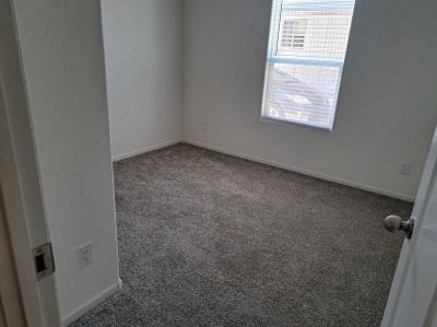 Photo 5 of 10 of home located at 2609 W. Southern Ave., Tempe, AZ 85282