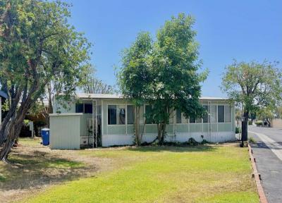 Photo 4 of 20 of home located at 2 Donna Way Mission Hills (San Fernando), CA 91345