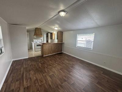 Photo 4 of 9 of home located at 342 Mels Dr Lakeland, FL 33815