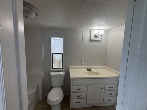 1984 Manufactured Home