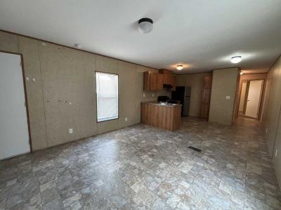 Photo 4 of 17 of home located at 2777 Cathedral Dr, Site 201 Tallahassee, FL 32310