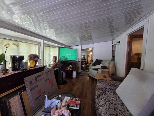 1988 OMNI Manufactured Home