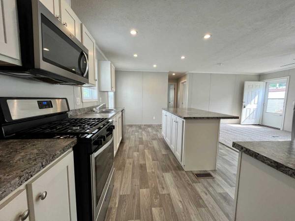 2021 Clayton Manufactured Home