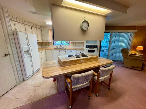 1987 HOME Manufactured Home